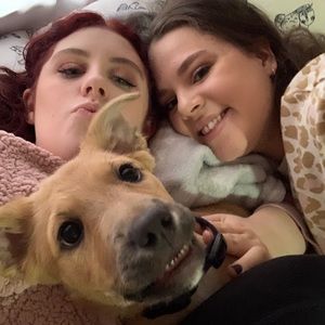 Meet your Posher, Carley